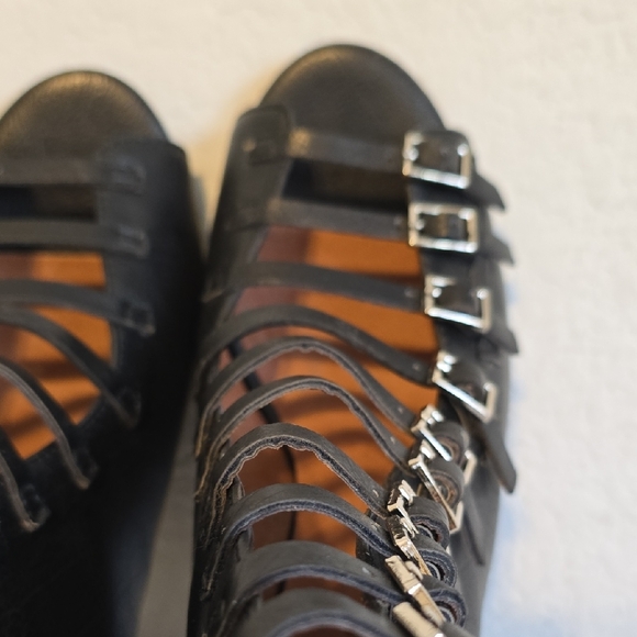 Jeffrey Campbell "Houdini-2" Black Buckle Mid Ankle Sandal. Size 7.5M - Picture 7 of 16